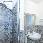 Casa Lydia